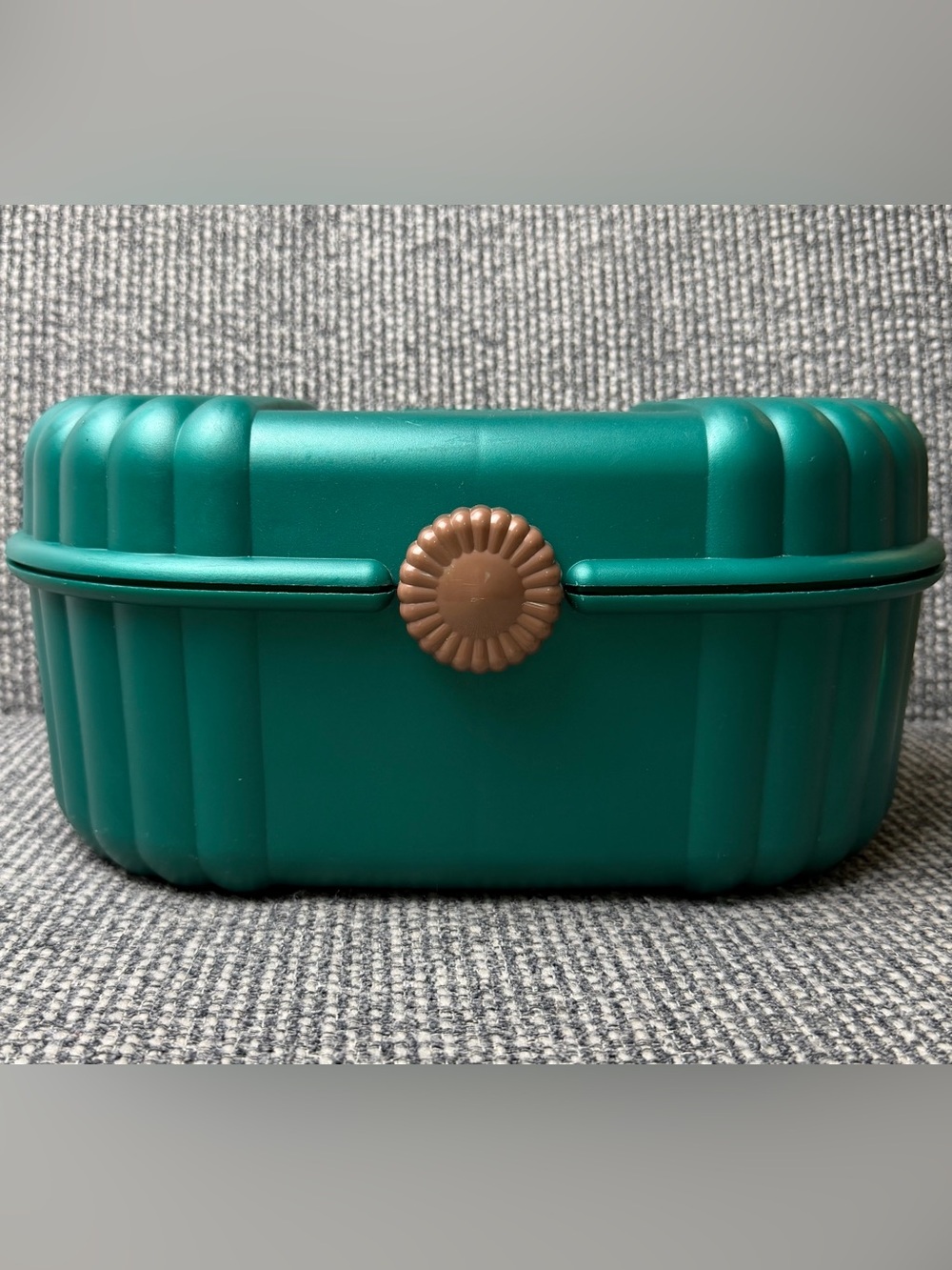 Vintage Sassaby Hard Plastic Makeup Case Cosmetic Train Case Teal Green Art Deco